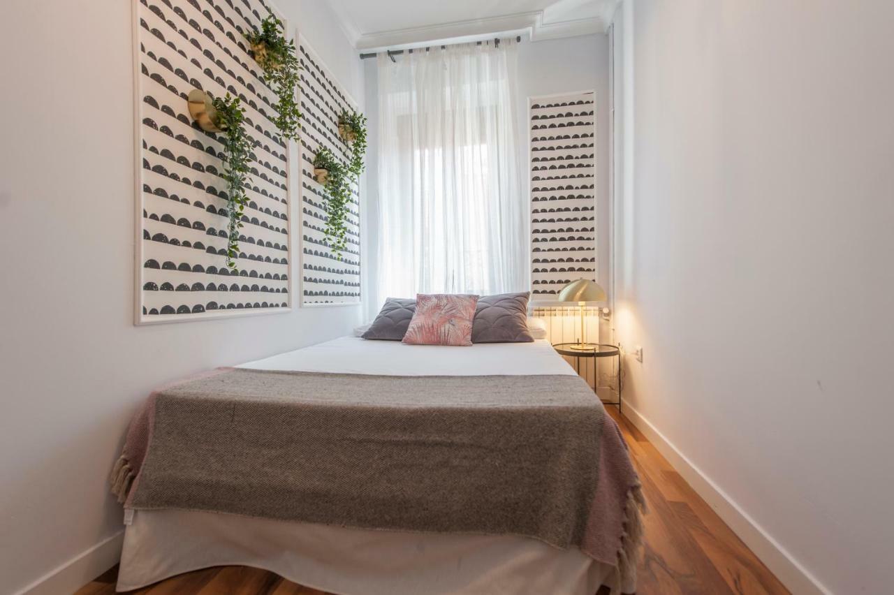 Palacio Real I Apartment Мадрид Екстериор снимка